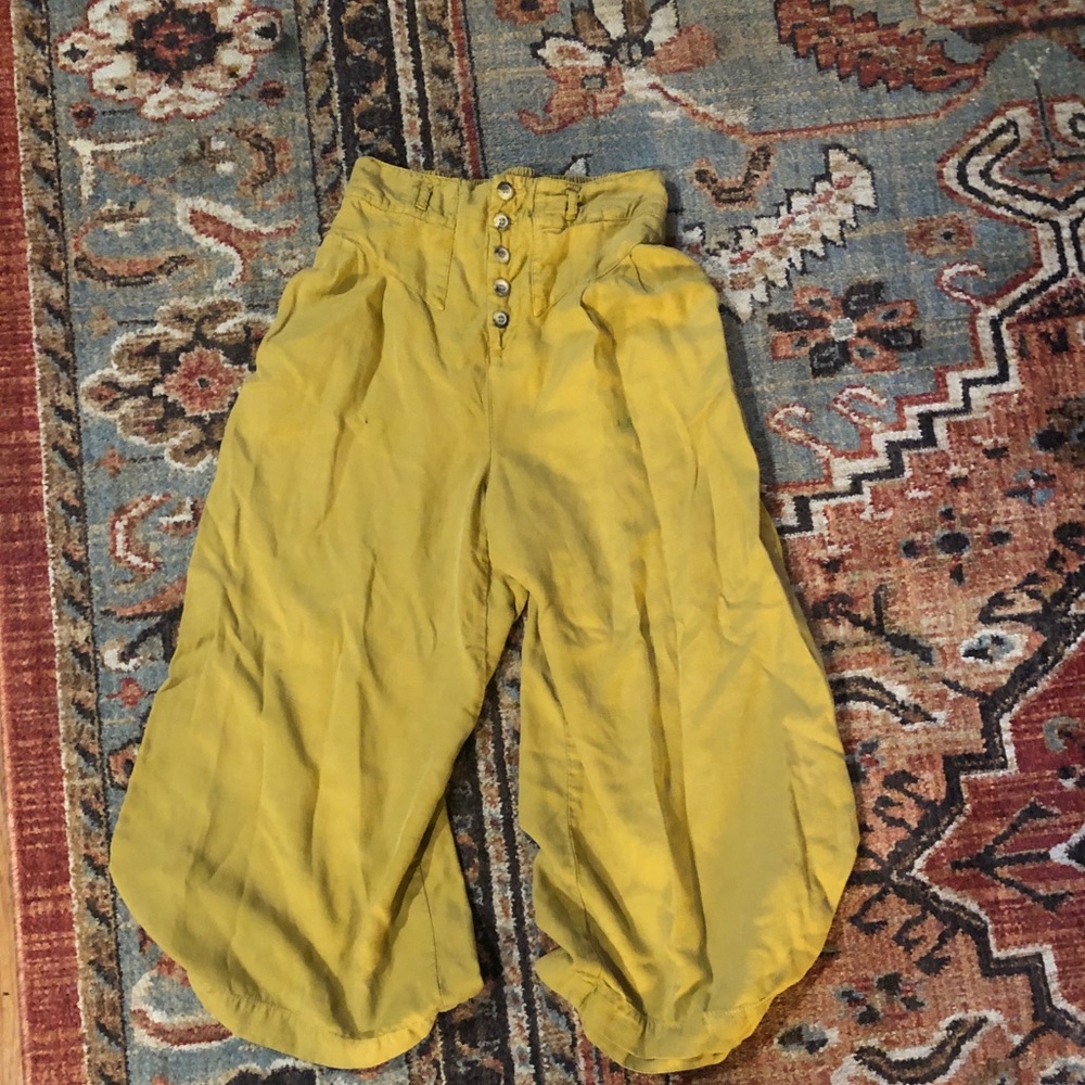 Anthropologie wide legged pants